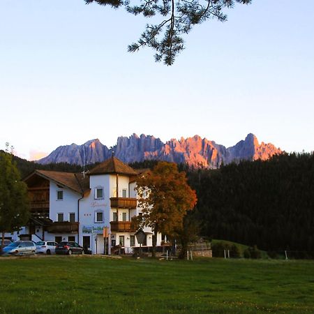 Hotel Landgasthof Laerchenwald 콜레피에트라 외부 사진