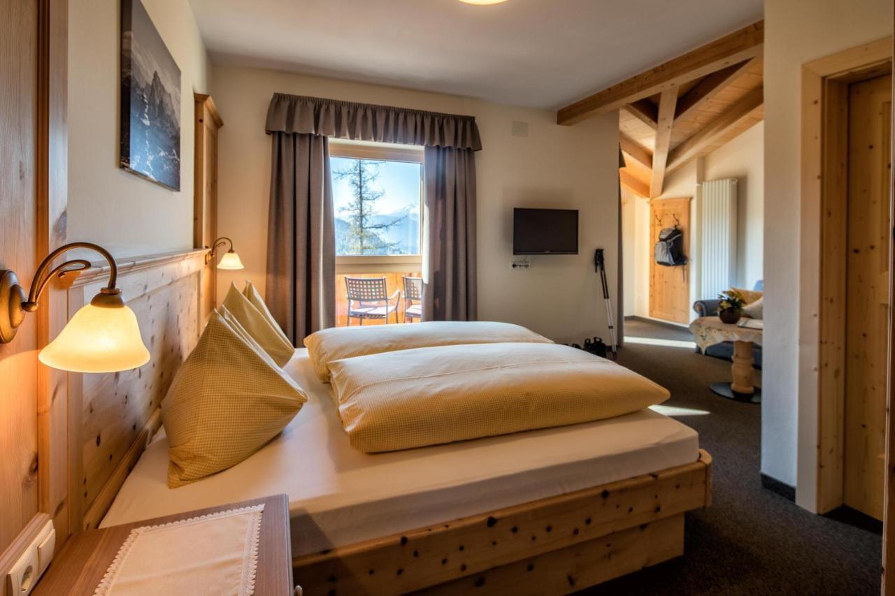 Hotel Landgasthof Laerchenwald 콜레피에트라 외부 사진