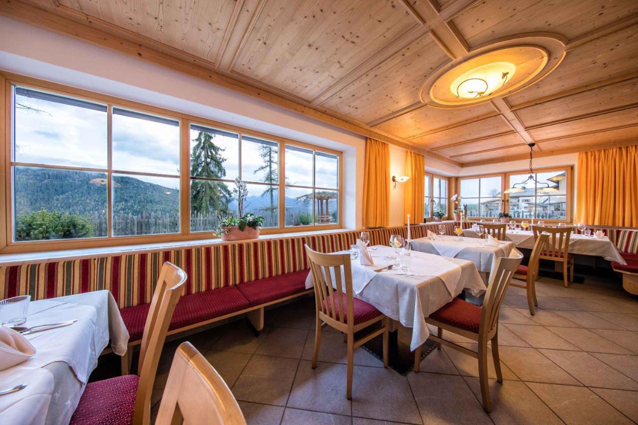 Hotel Landgasthof Laerchenwald 콜레피에트라 외부 사진